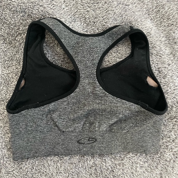Sports Bra size M - Picture 2 of 2